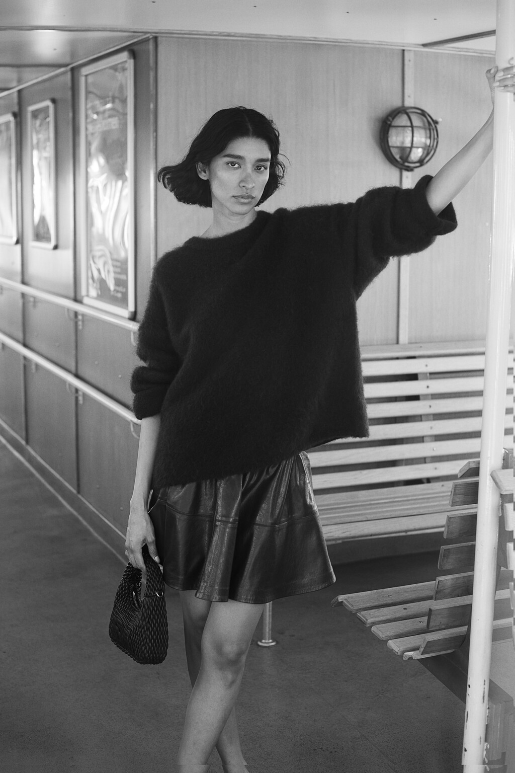 H&M - © Artlist