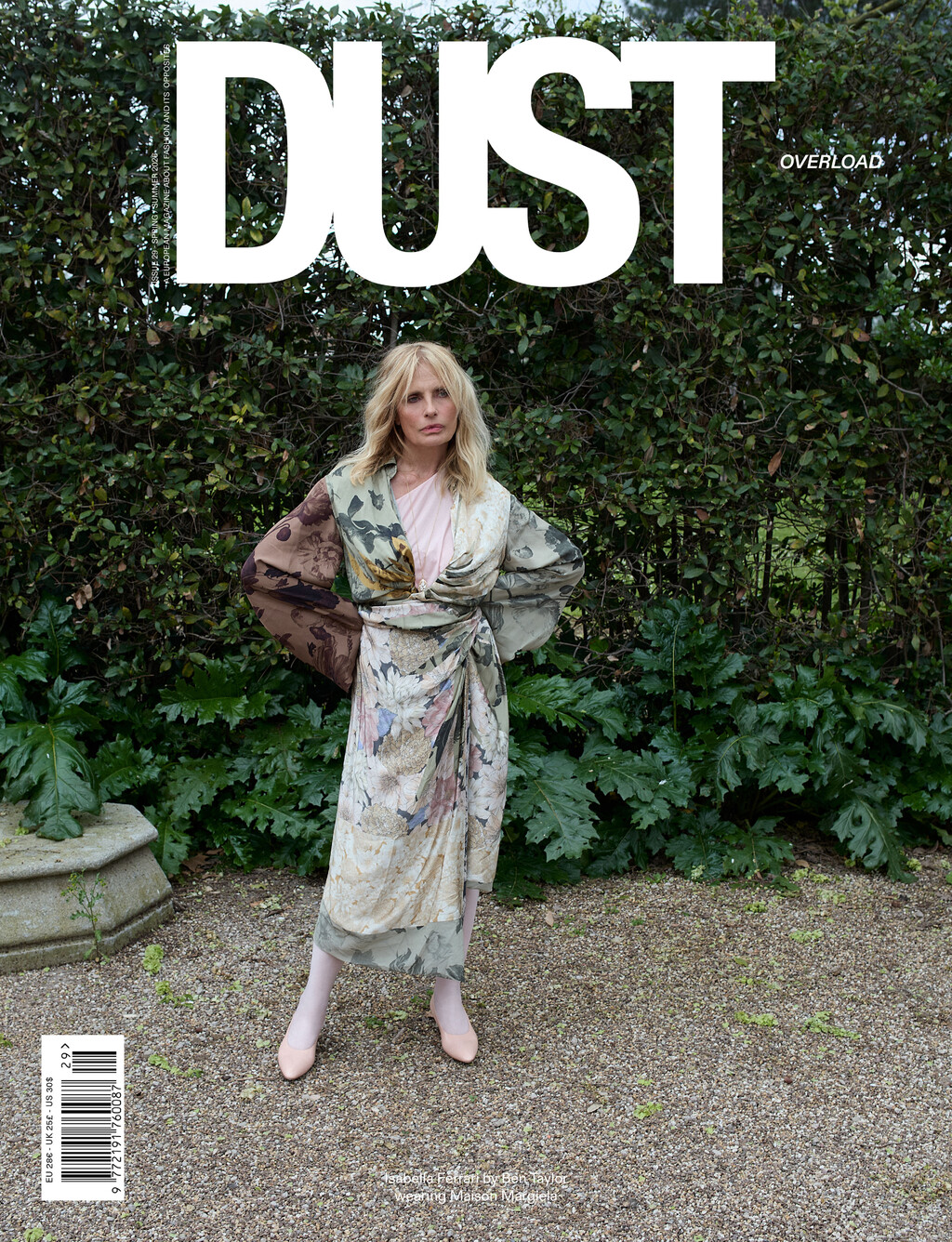 Dust - © Artlist