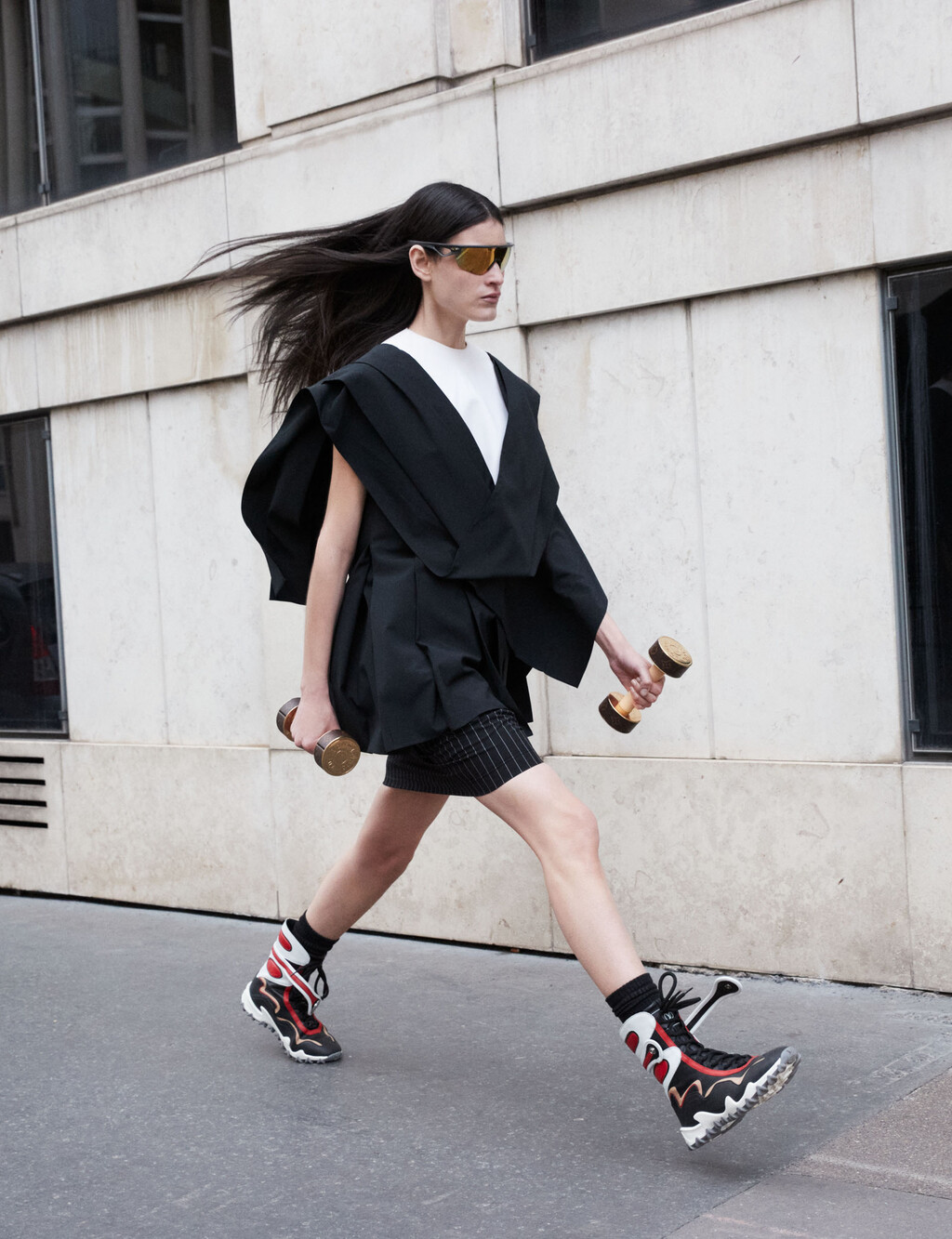 Harper’s Bazaar France - © Artlist