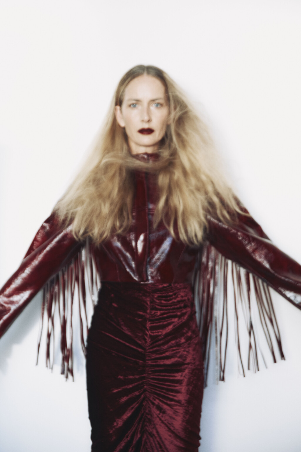 Mia Le Journal - © Artlist