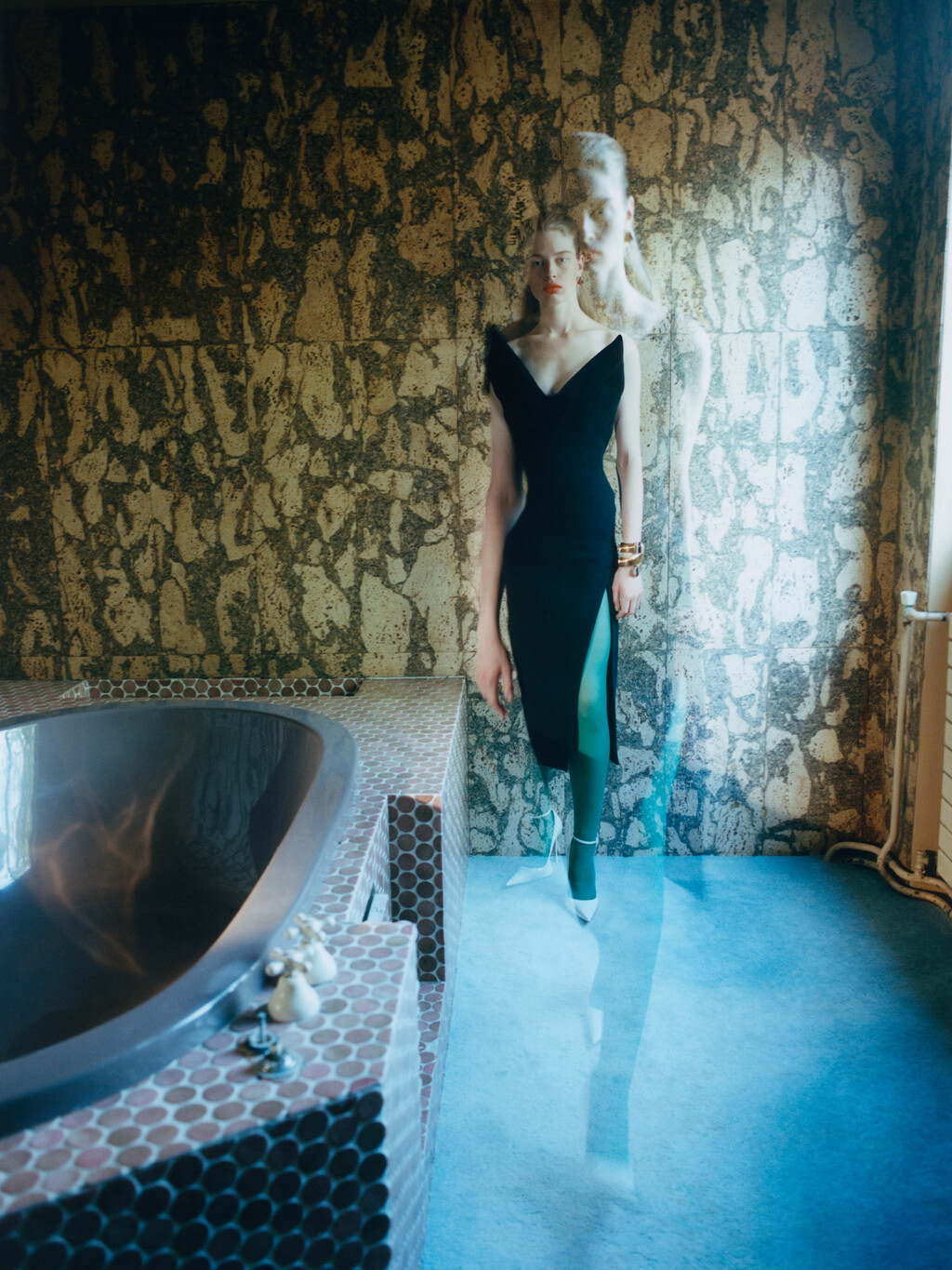 Mugler - © Artlist
