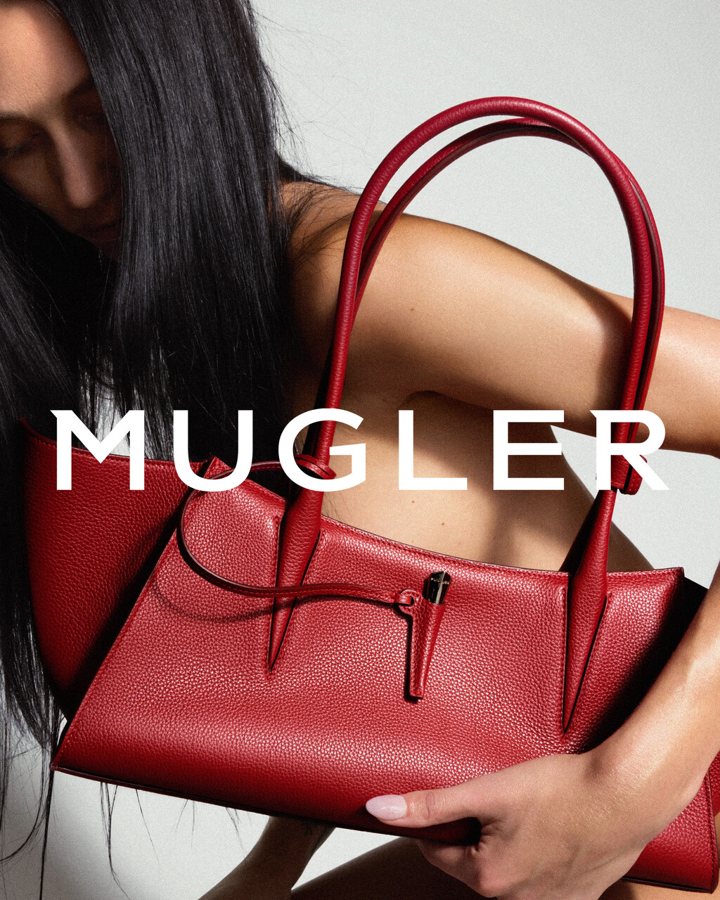 Mugler - © Artlist