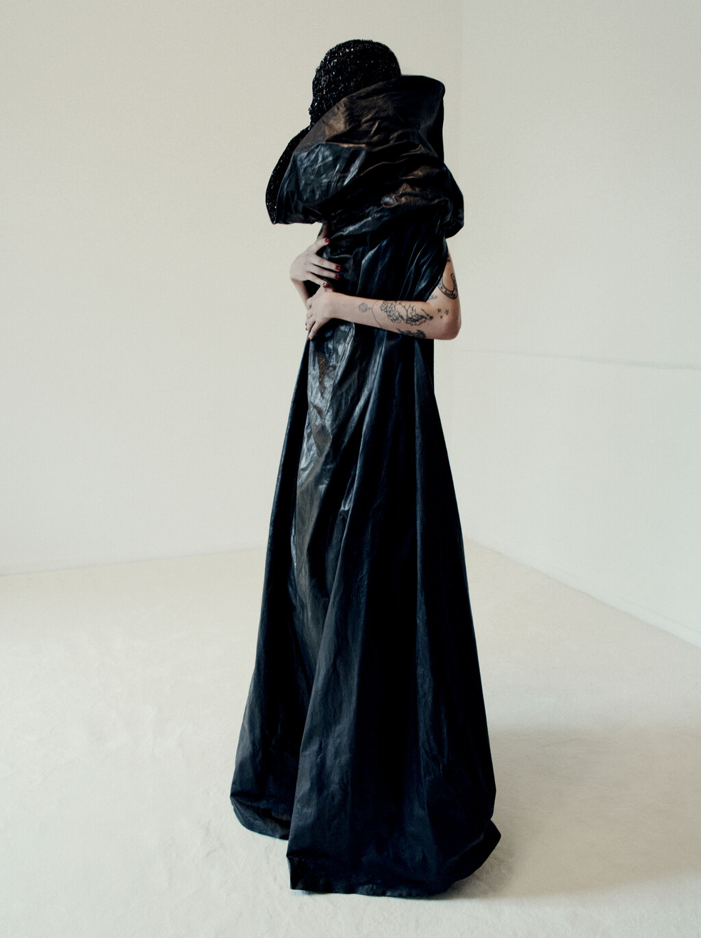 Beyond Noise - © Artlist