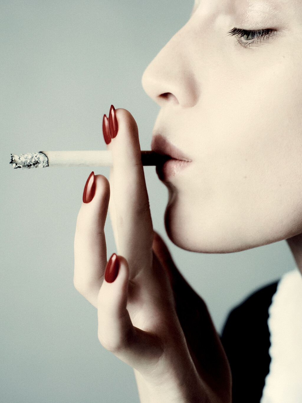 Beyond Noise - © Artlist