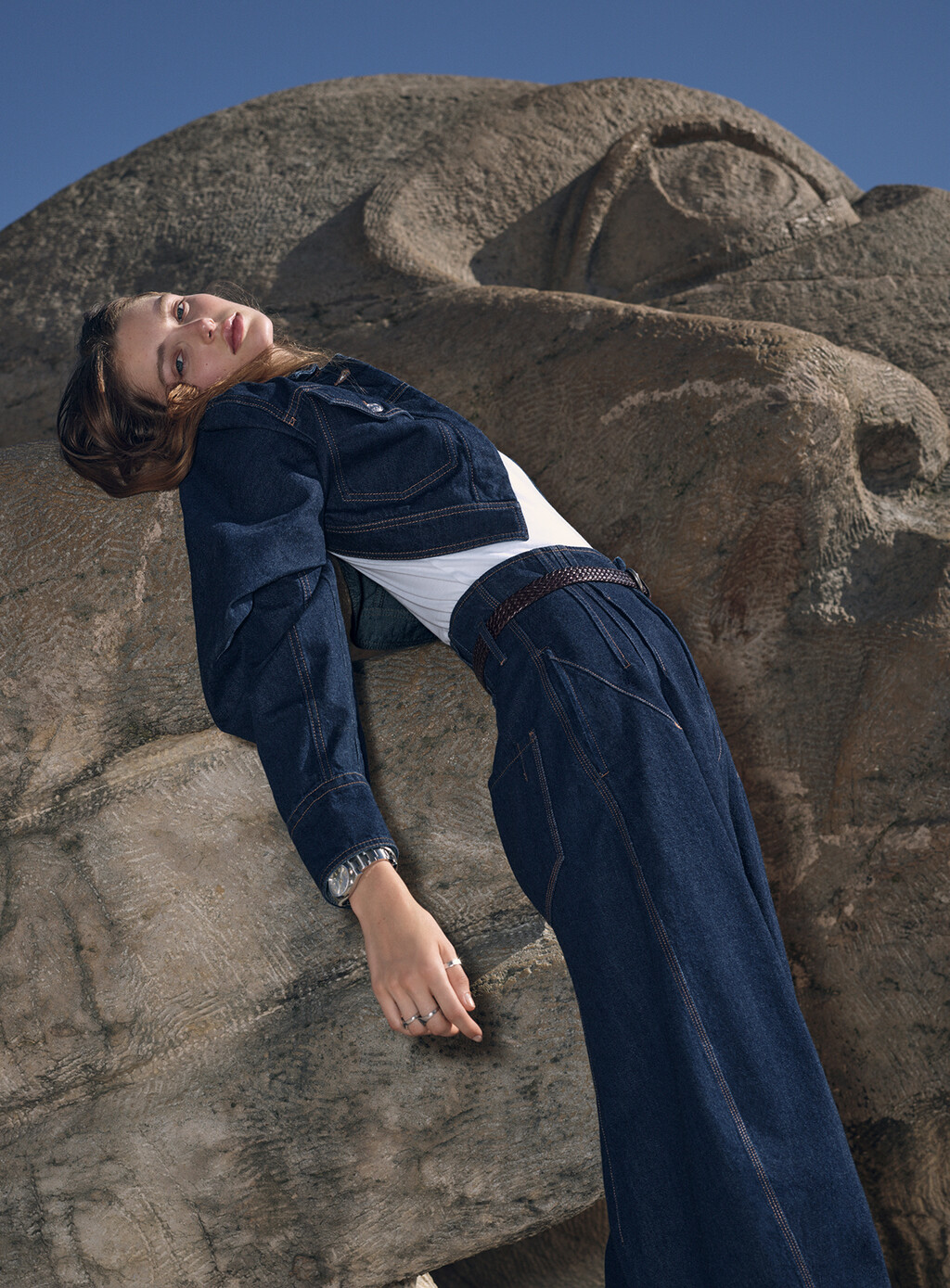 British Vogue - © Artlist