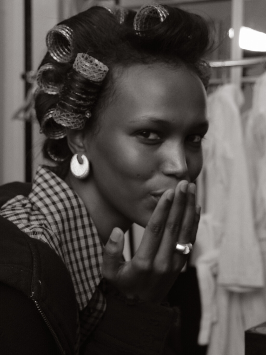 M le Monde - © Artlist