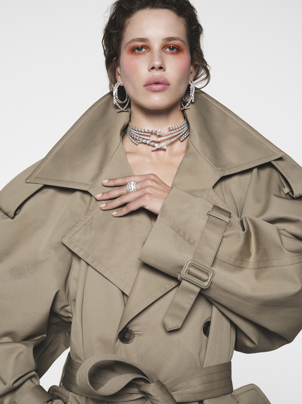 Perfect Magazine - © Artlist