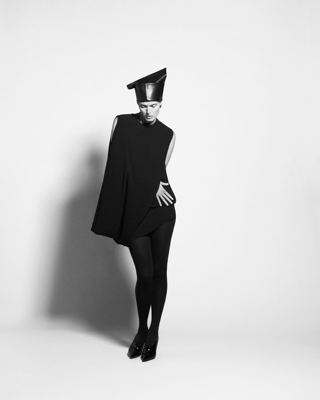 Purple Magazine - © Artlist