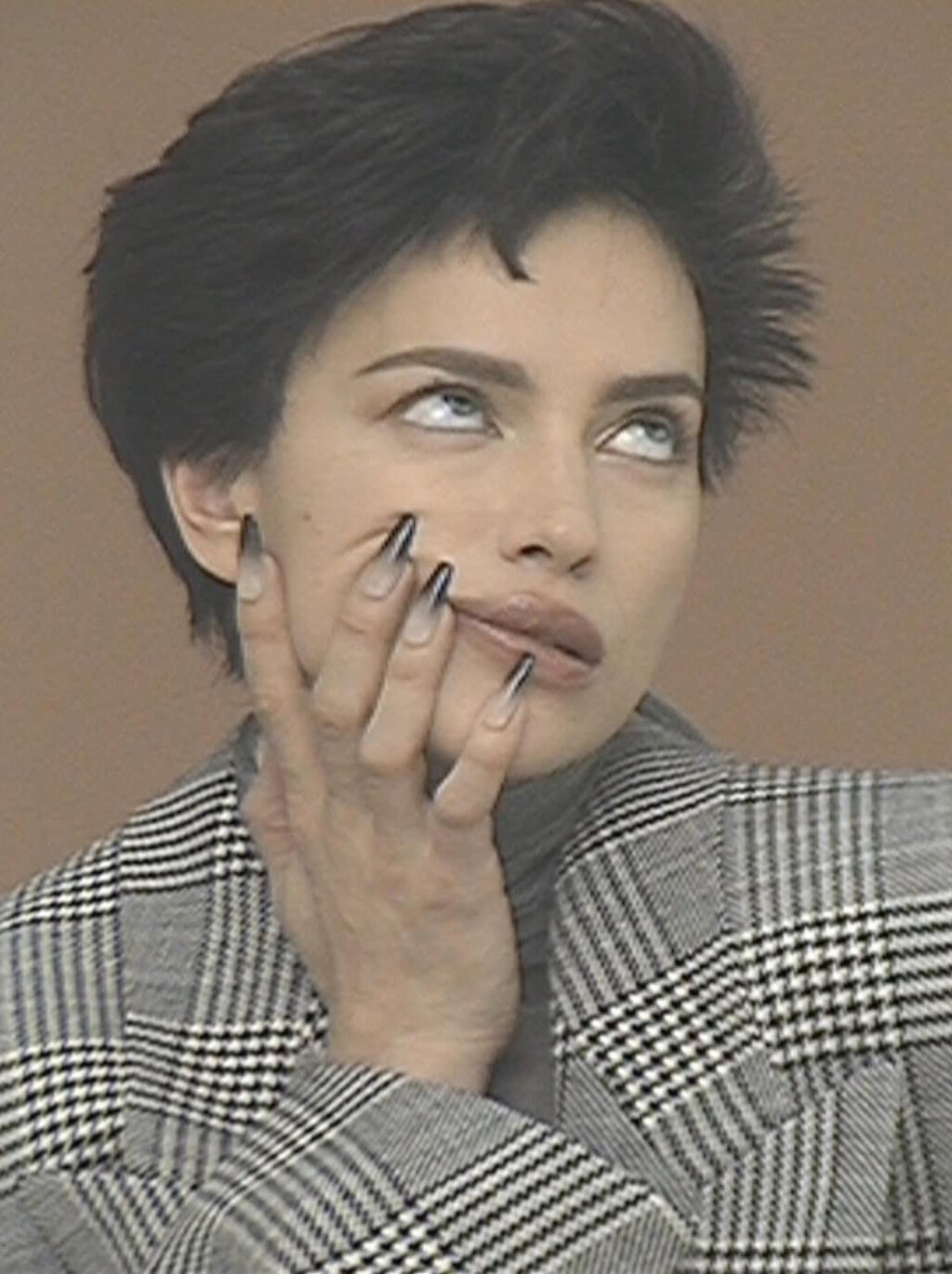 Self Service - © Artlist