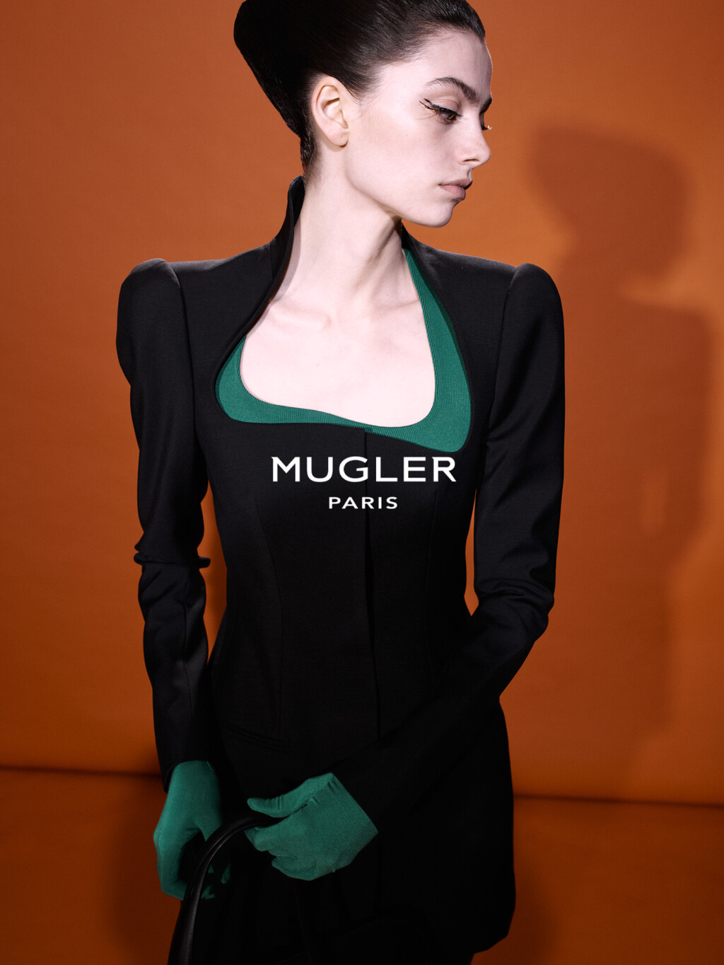 Mugler - © Artlist