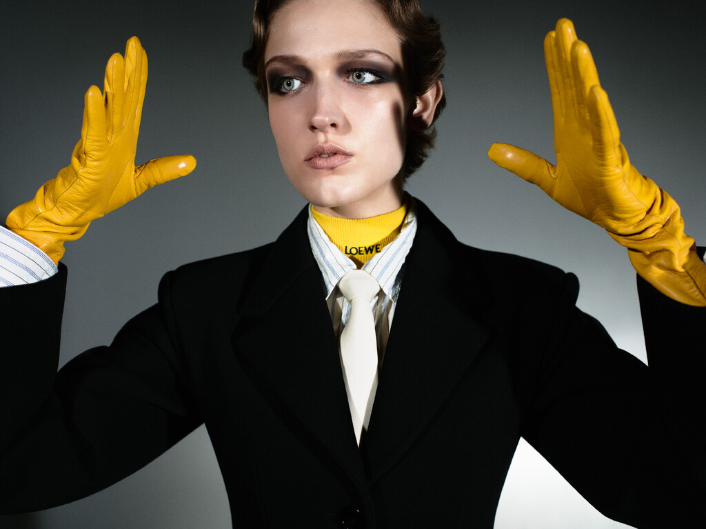 Re-Edition - © Artlist