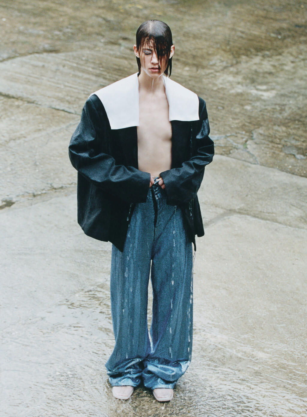 Beyond Noise - © Artlist