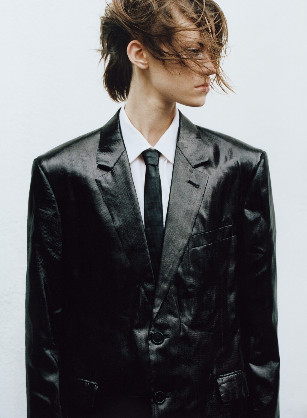 Beyond Noise - © Artlist