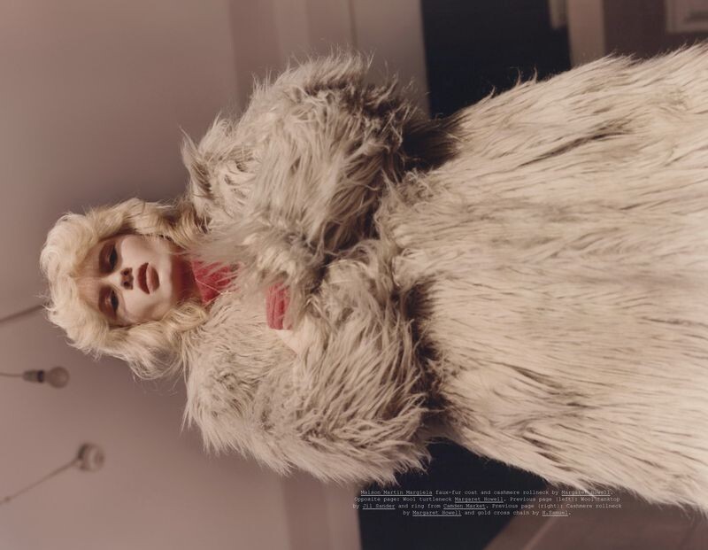 Double Magazine - © Artlist