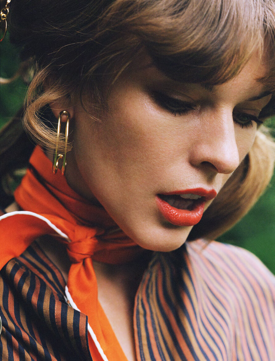 Self Service - © Artlist