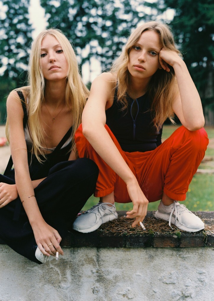 Self Service - © Artlist