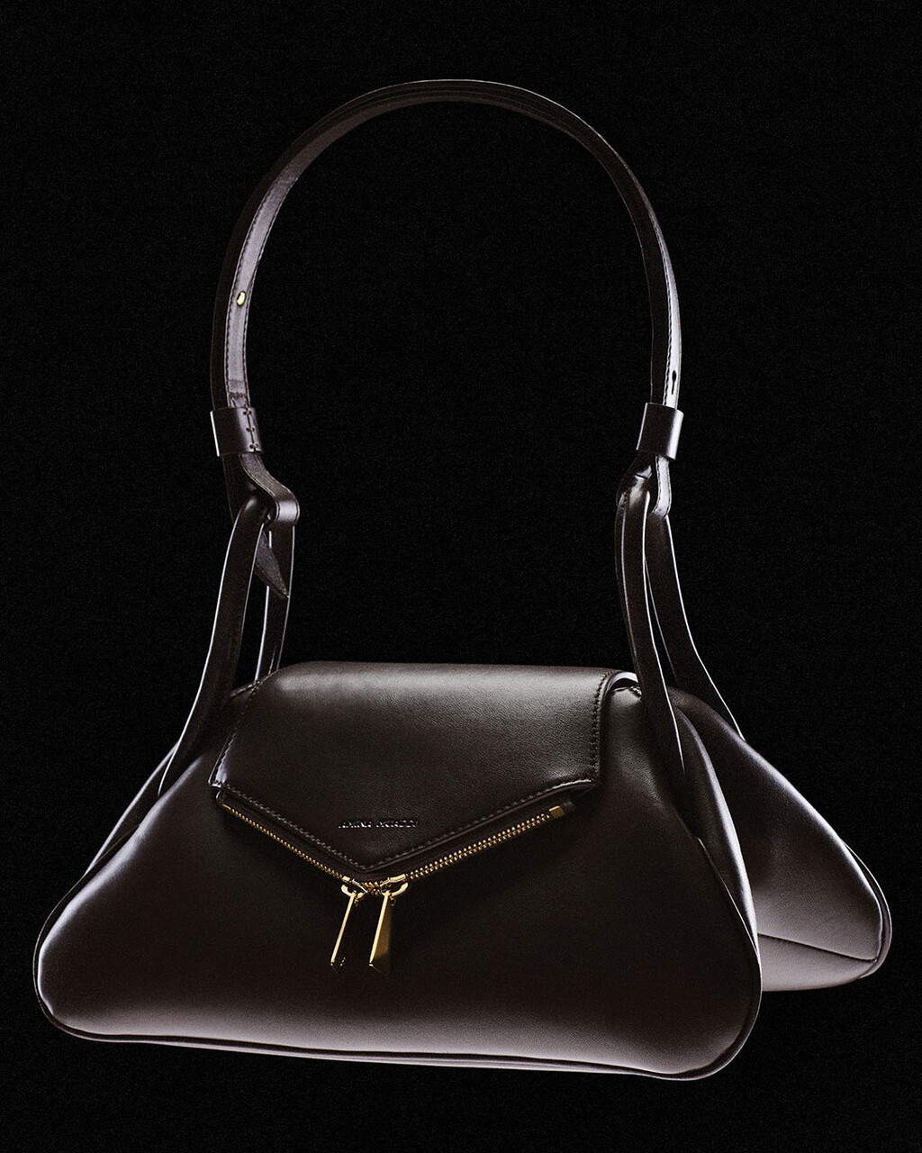 Amina Muaddi - © Artlist