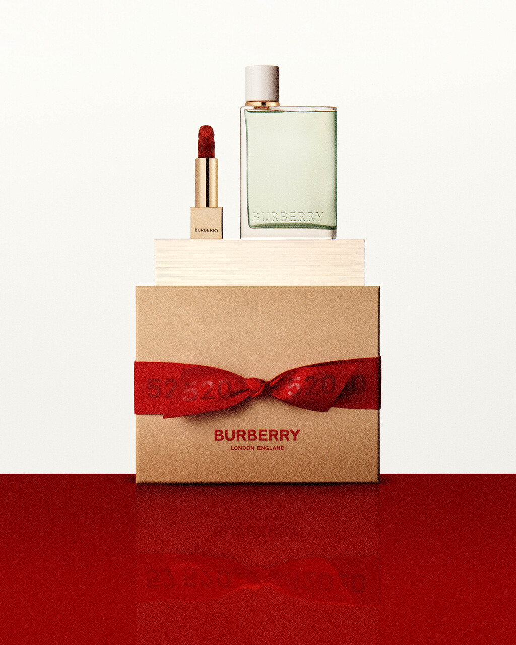 Burberry - © Artlist