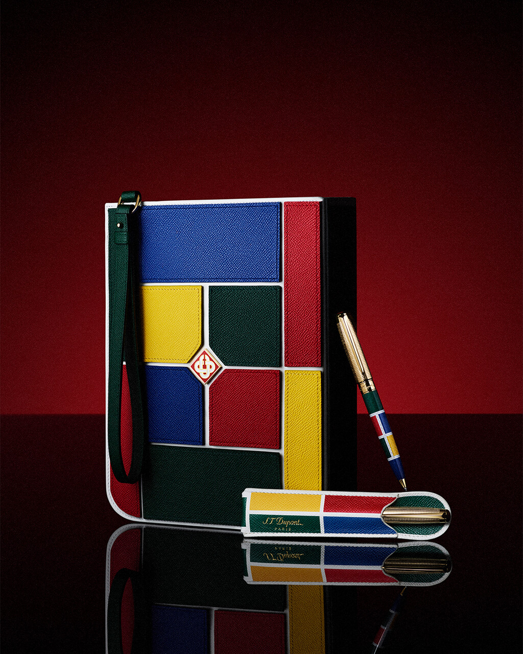 Casablanca x S.T Dupont - © Artlist