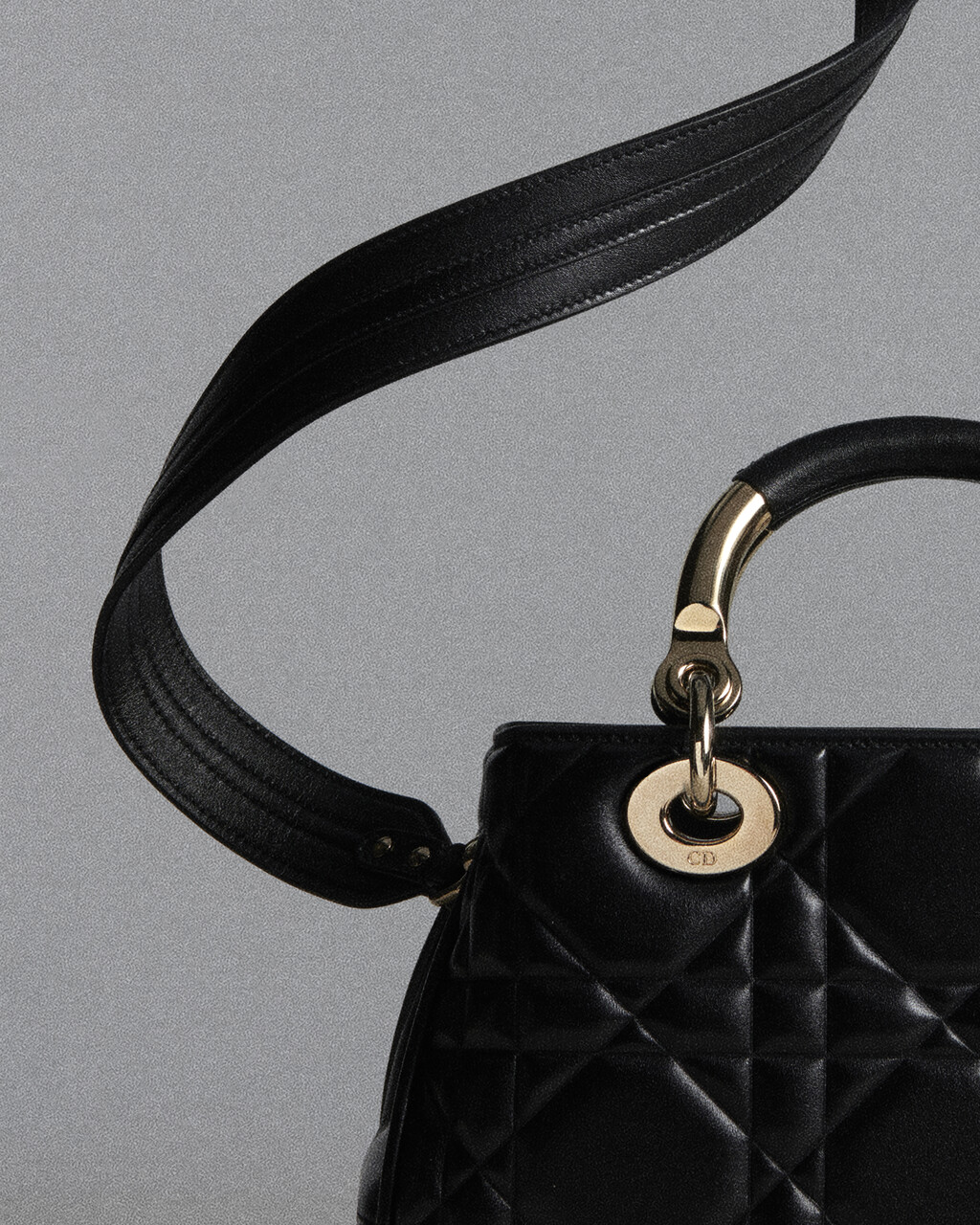 Dior - © Artlist