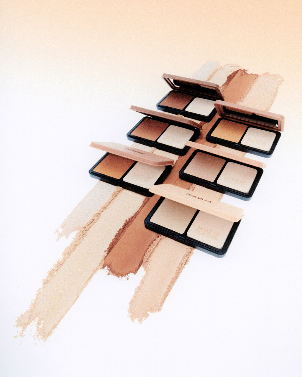 Make Up For Ever - © Artlist