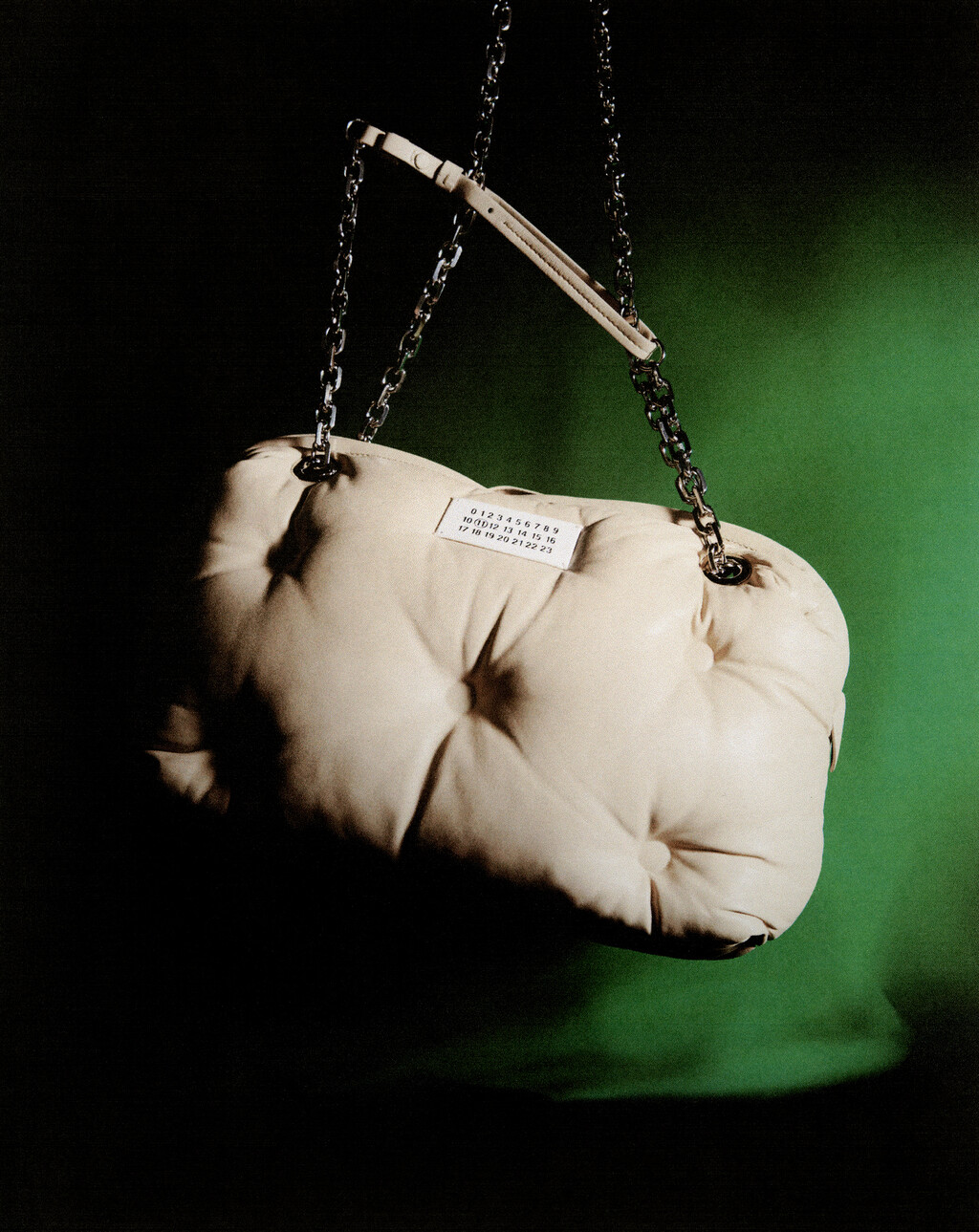 Editorial - © Artlist