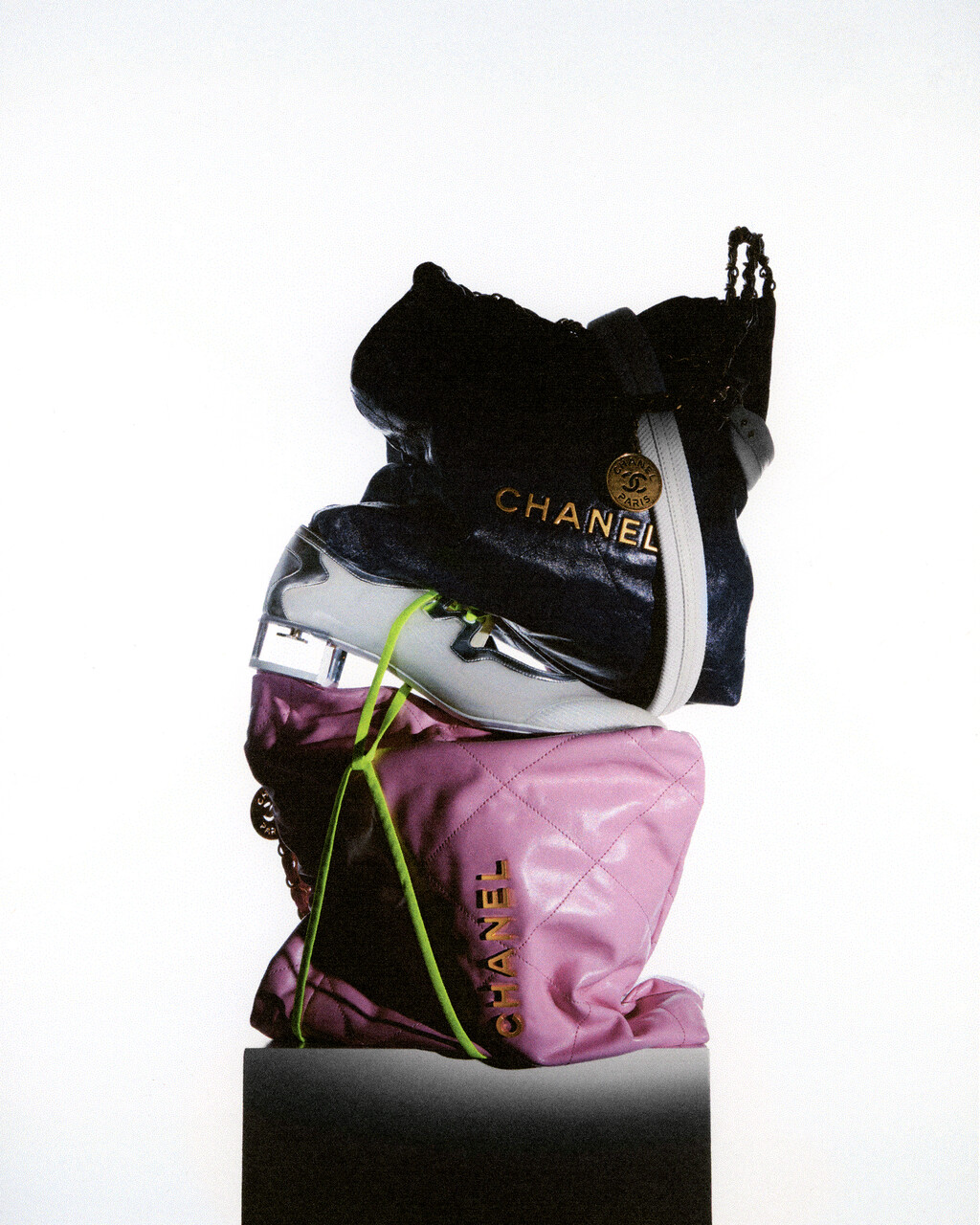 Editorial - © Artlist