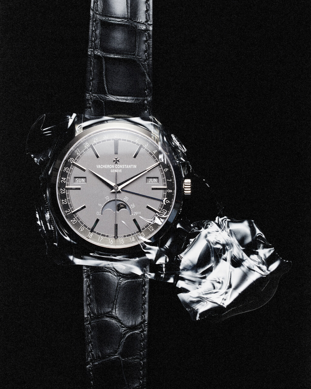 Port Magazine - © Artlist