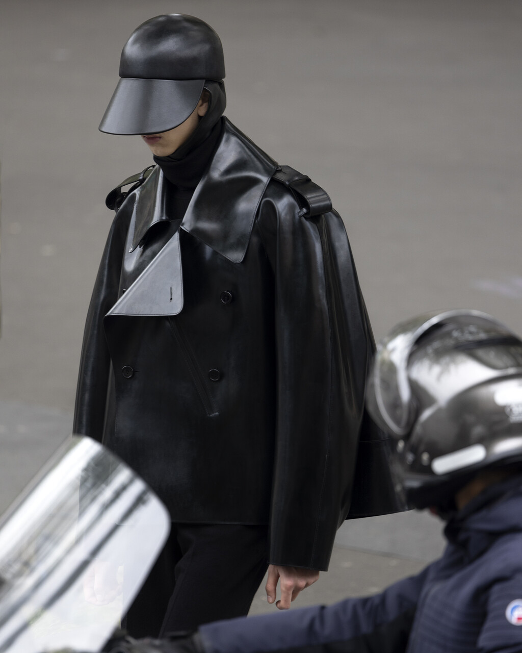 Self Service - © Artlist