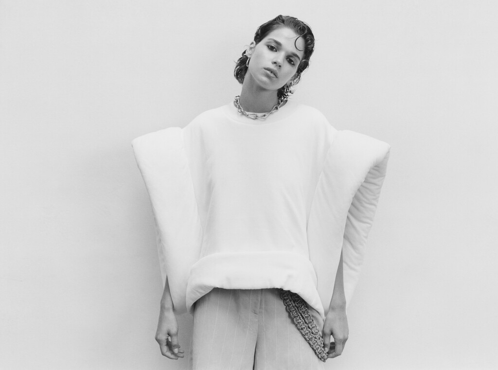 Vogue Italia - © Artlist