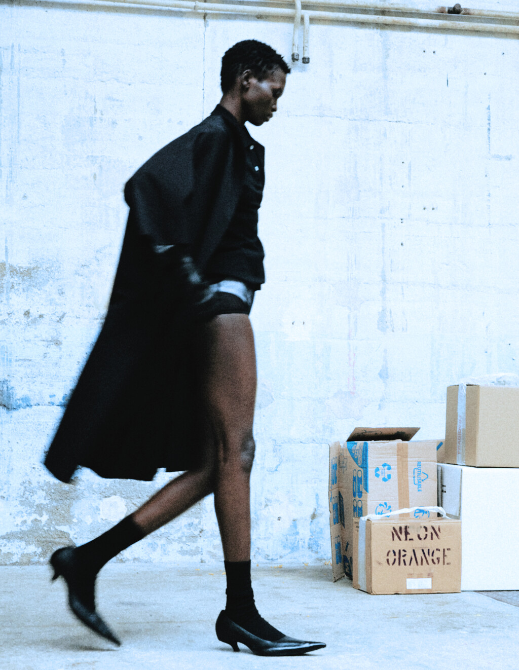 Re-Edition - © Artlist