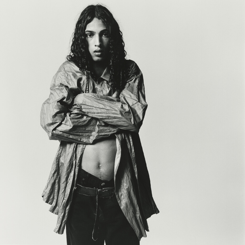 Dust Magazine - © Artlist