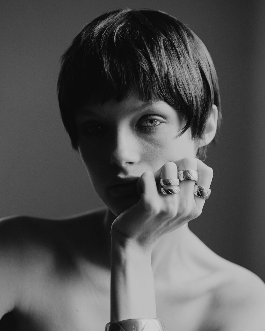 M Revista de Milenio - © Artlist