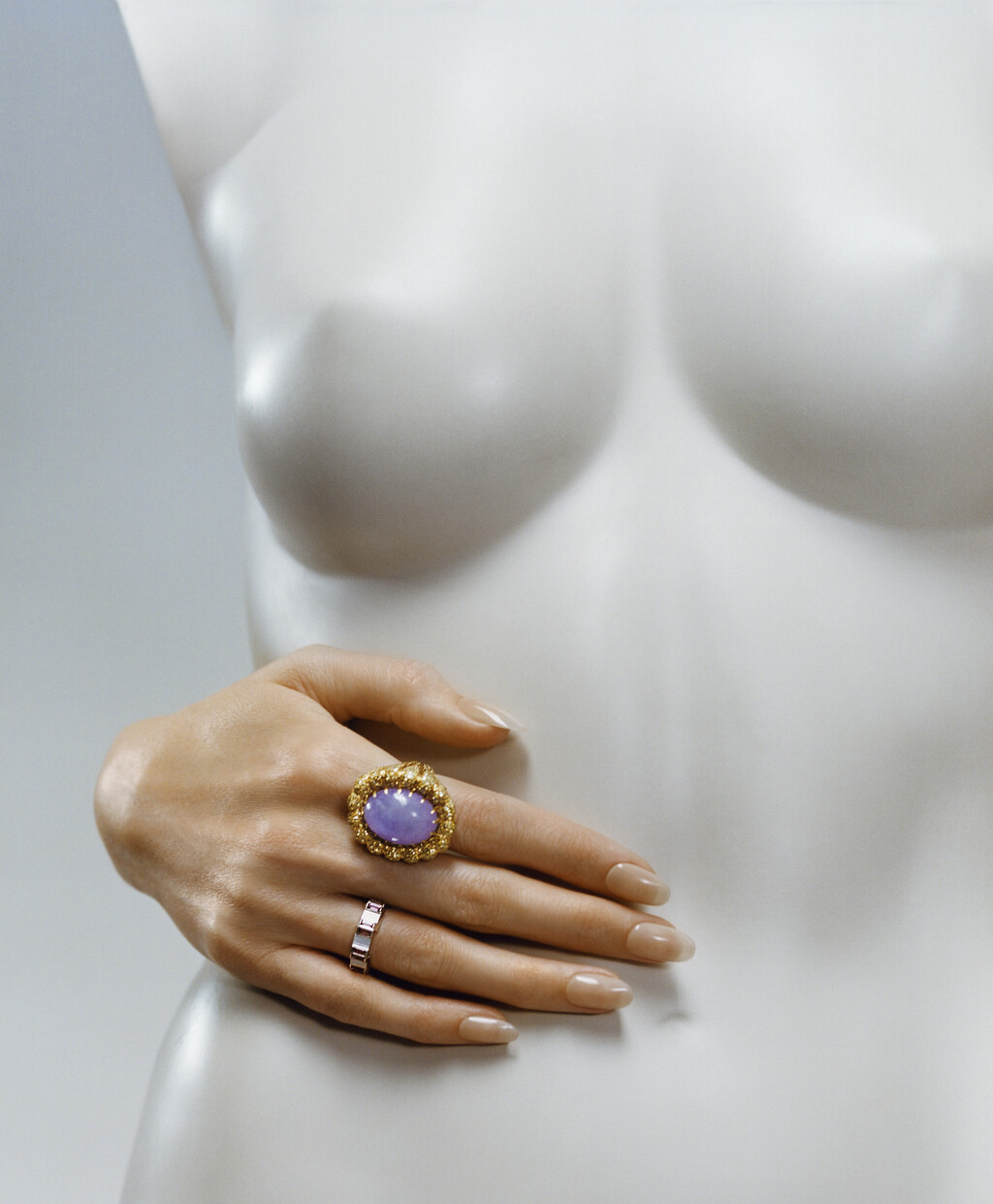 M le Monde - © Artlist