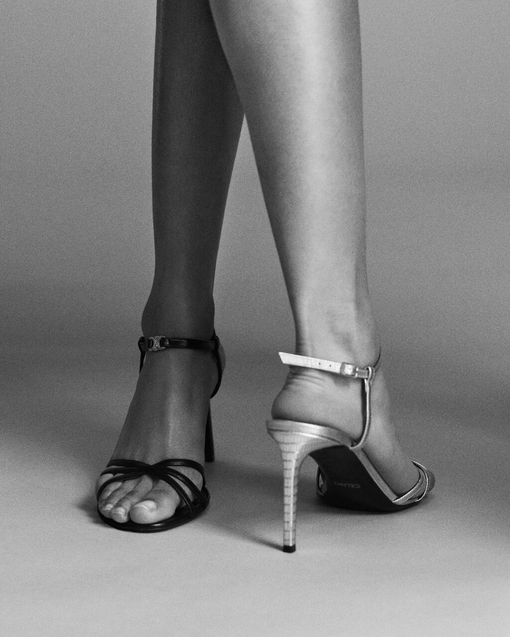 Self Service - © Artlist