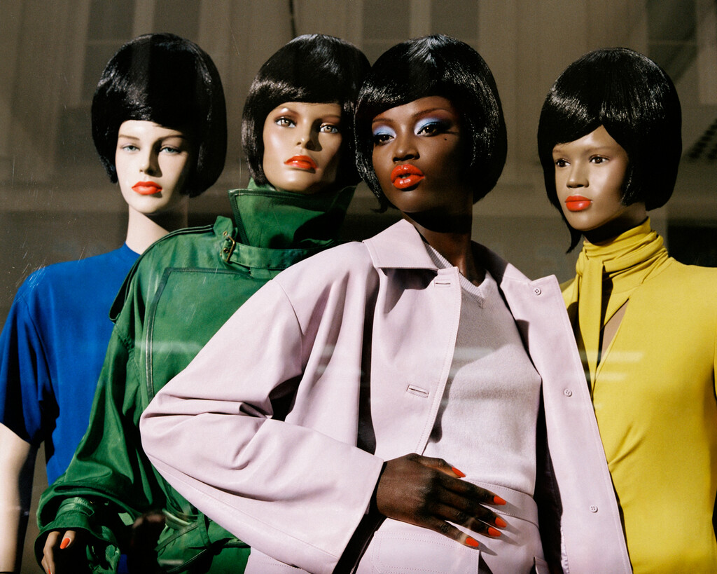 W Magazine - © Artlist