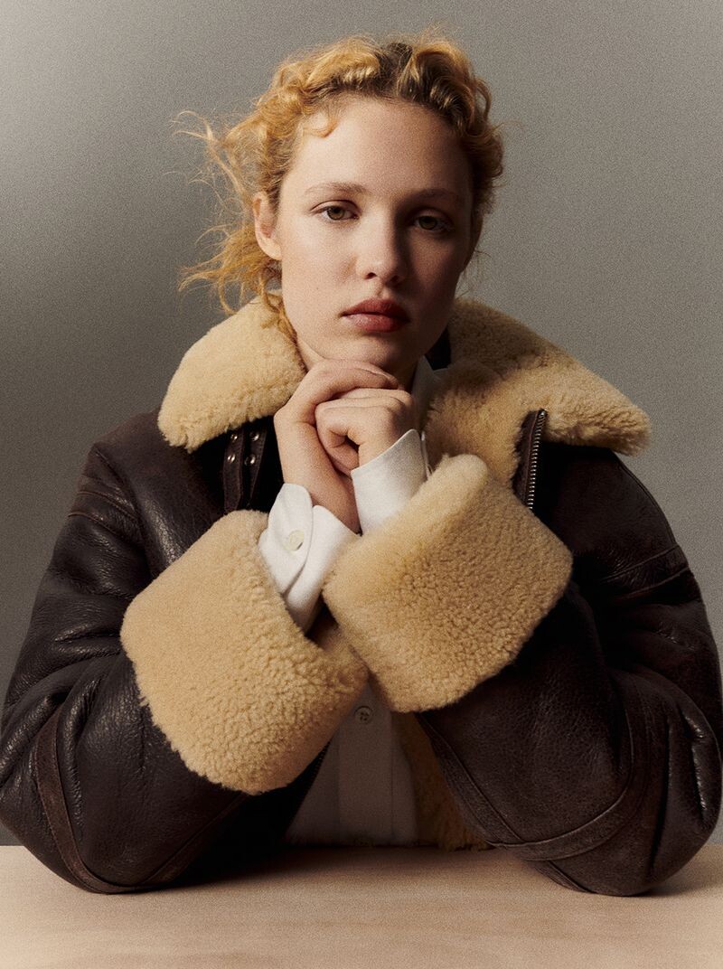 Ami Paris - © Artlist