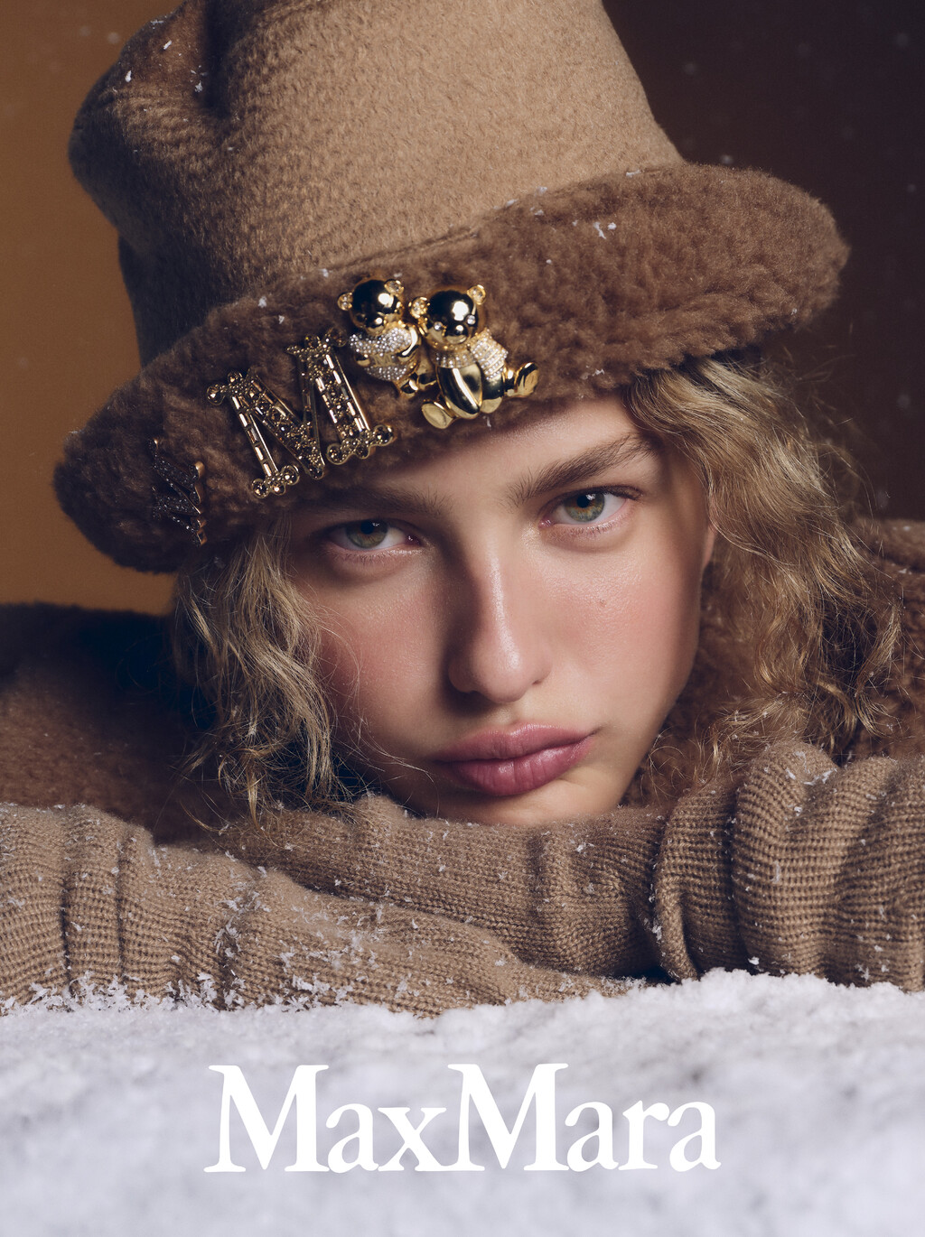 Max Mara - © Artlist