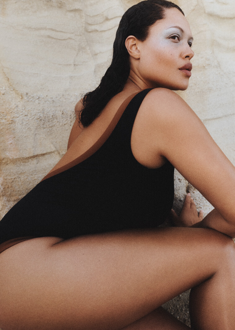 British Vogue - © Artlist