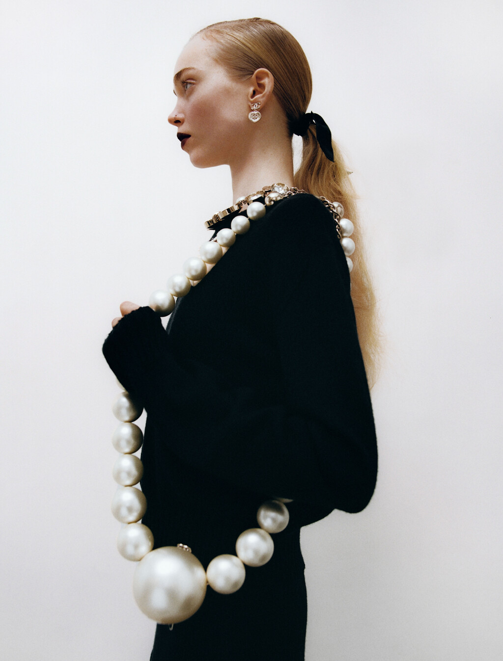 Document Journal - © Artlist