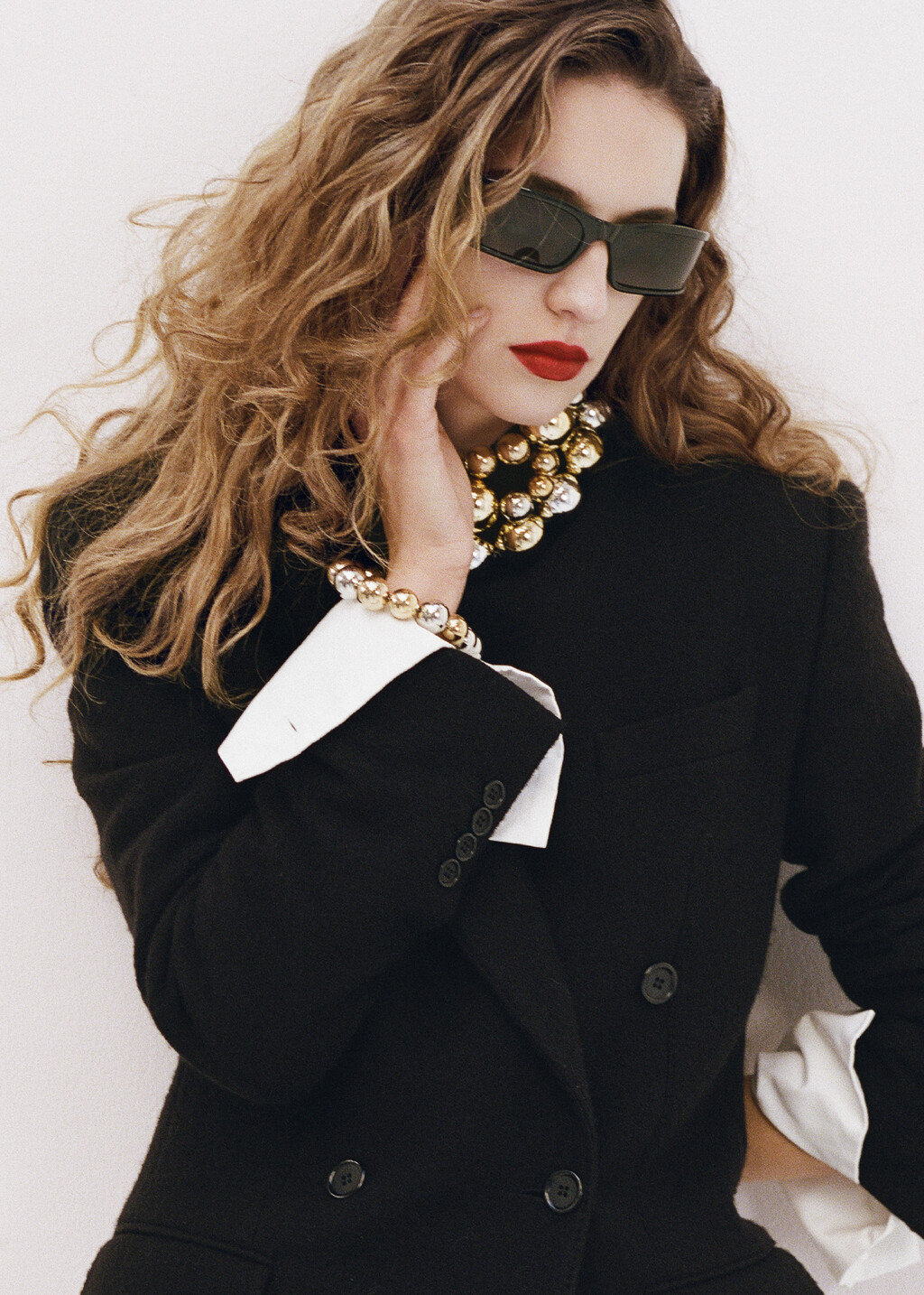 Document Journal - © Artlist