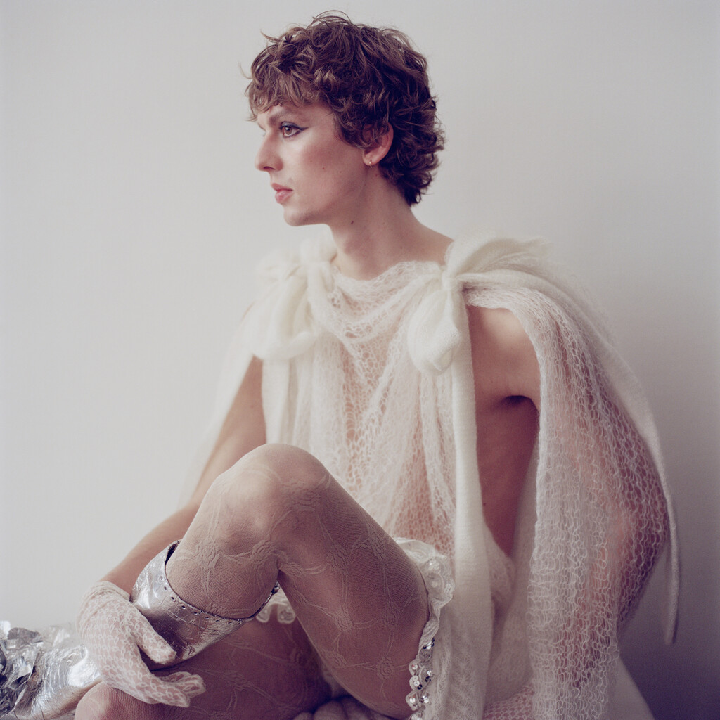 Double Magazine - © Artlist