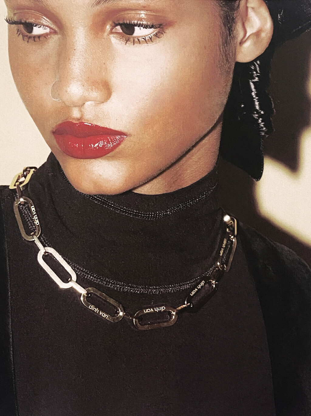 Harper’s Bazaar France - © Artlist