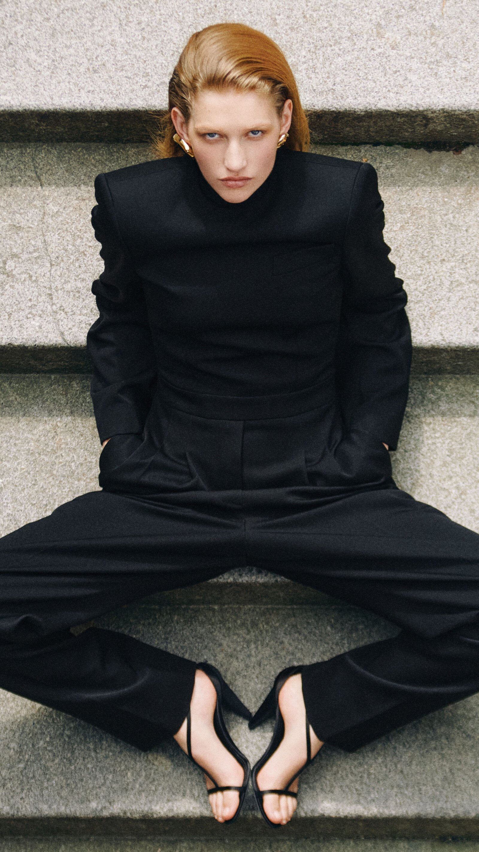 Love Magazine - © Artlist