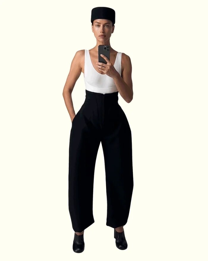 Alaïa - © Artlist