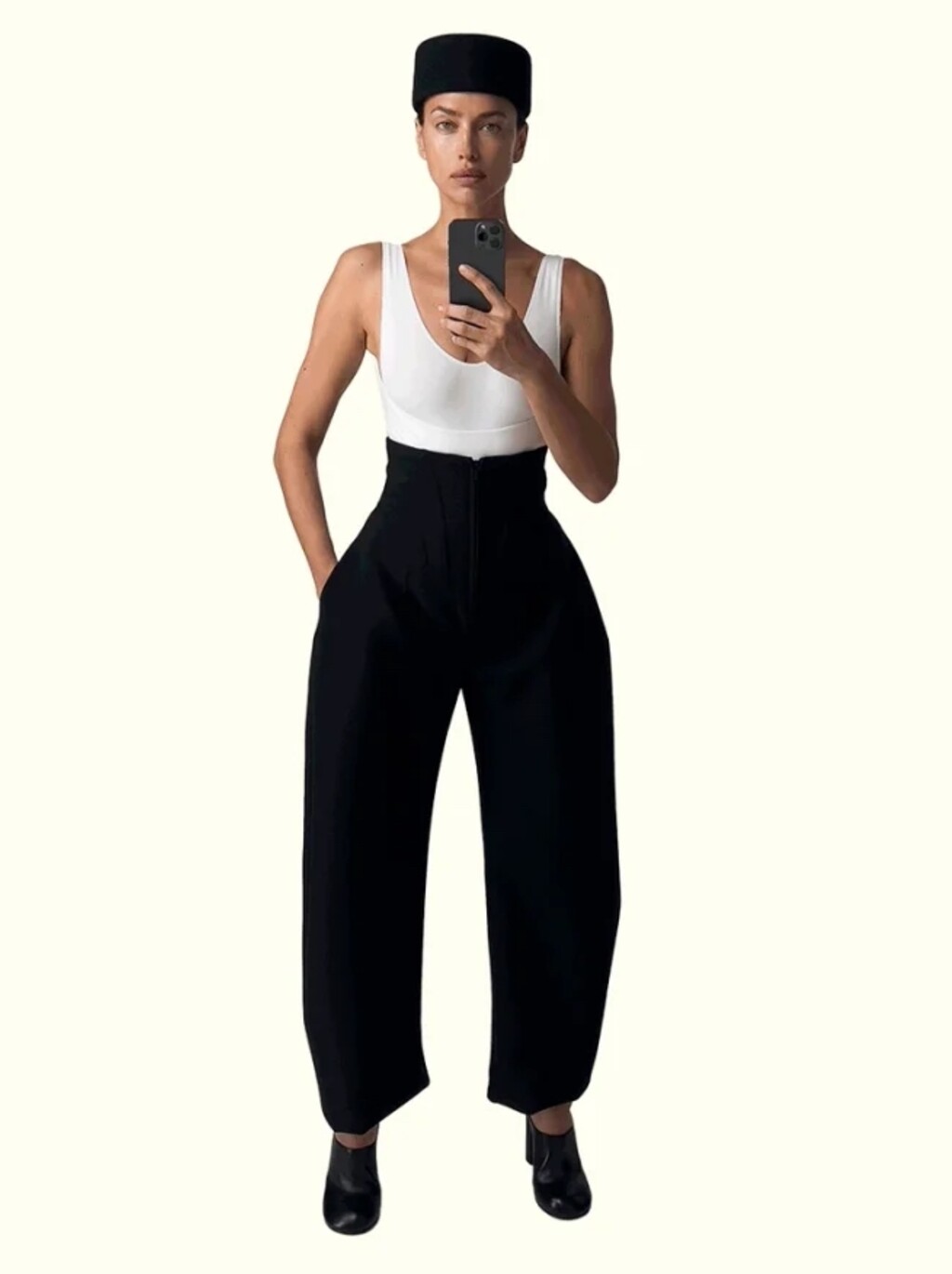 Alaïa - © Artlist