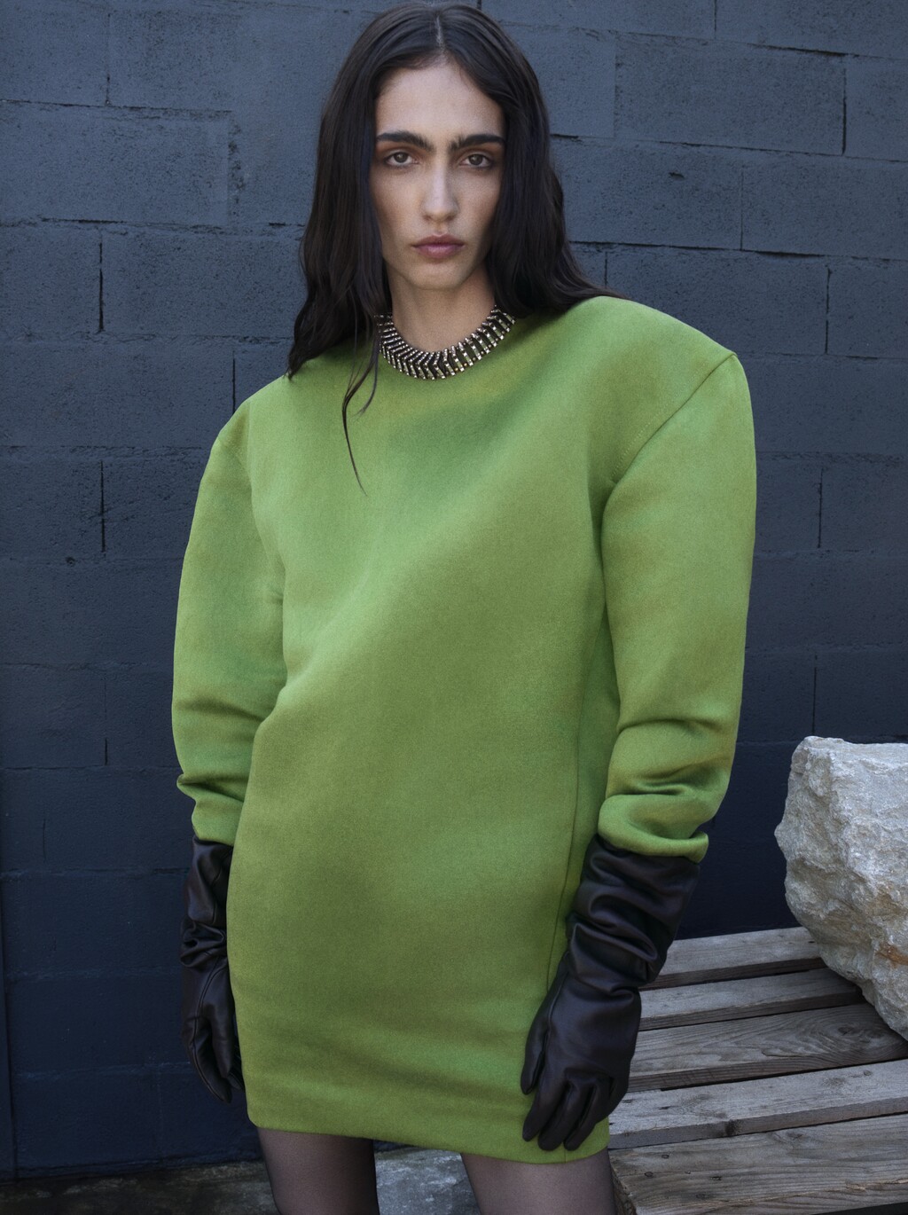 Exhibition Magazine - © Artlist