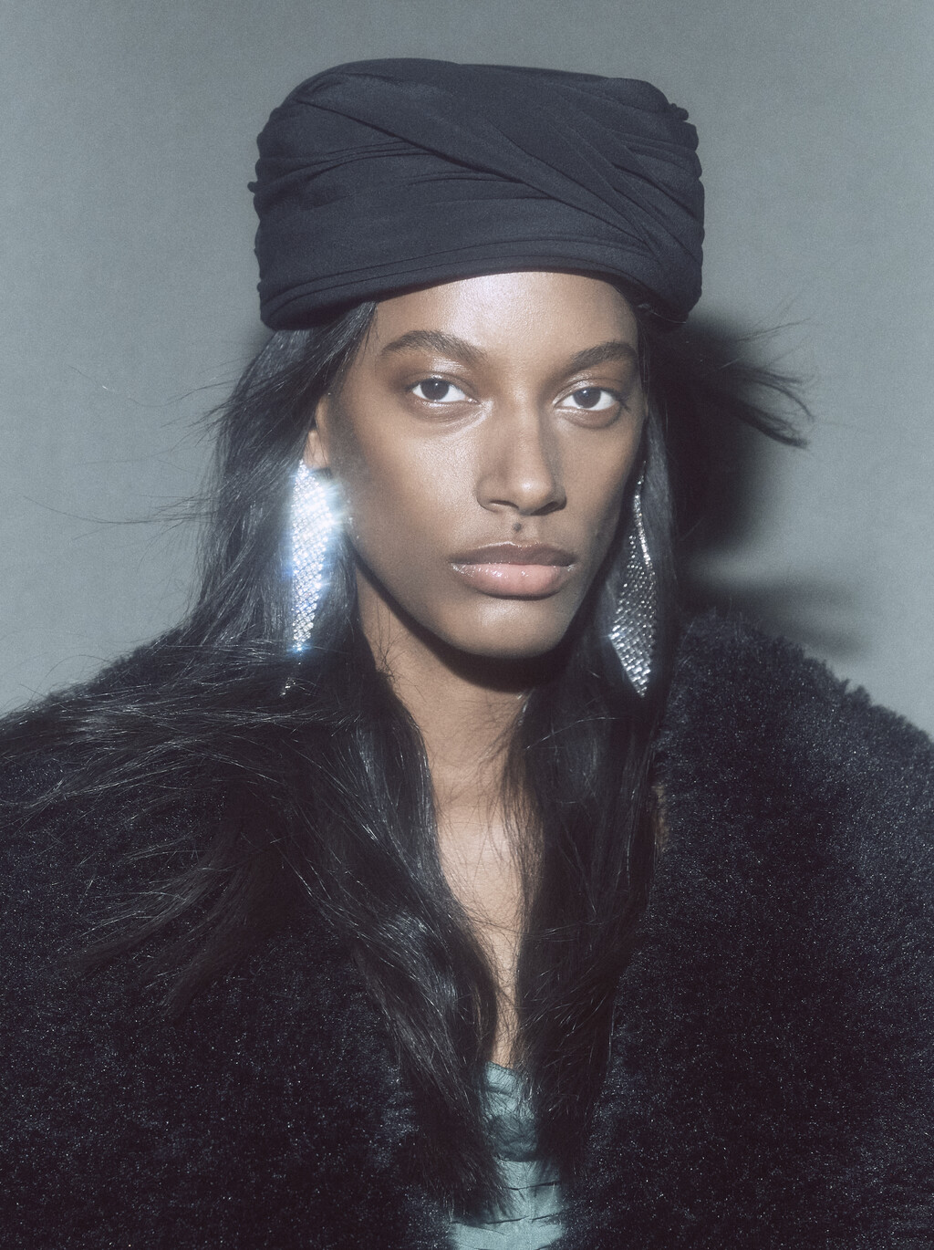 M le Monde - © Artlist