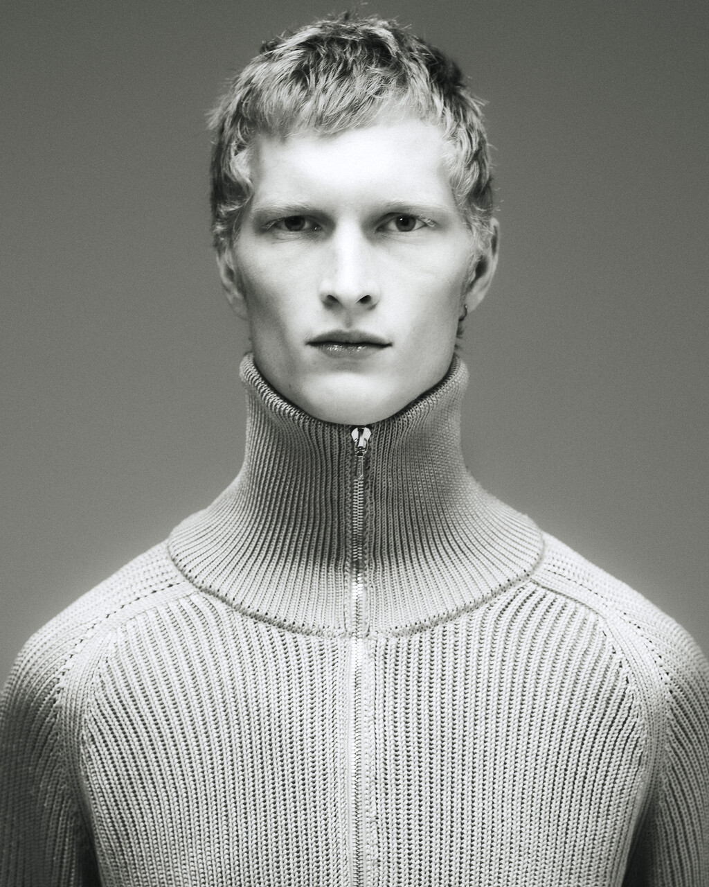 Dima Ladina - © Artlist