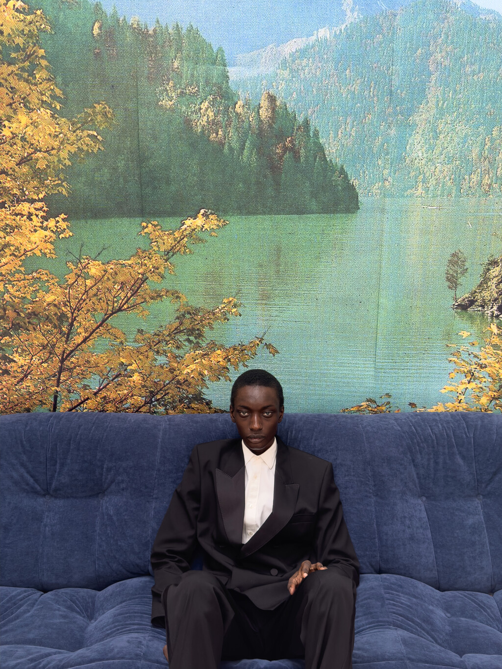 Dust Magazine - © Artlist